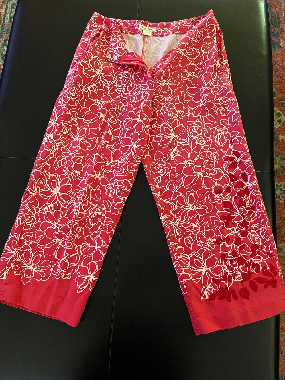 Tommy Bahama Silk Floral Embroidered Cropped Pants - Red & White